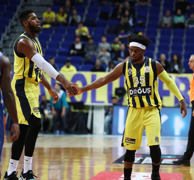 Fenerbahçe Doğuş 82-59 Demir İnşaat Büyükçekmece